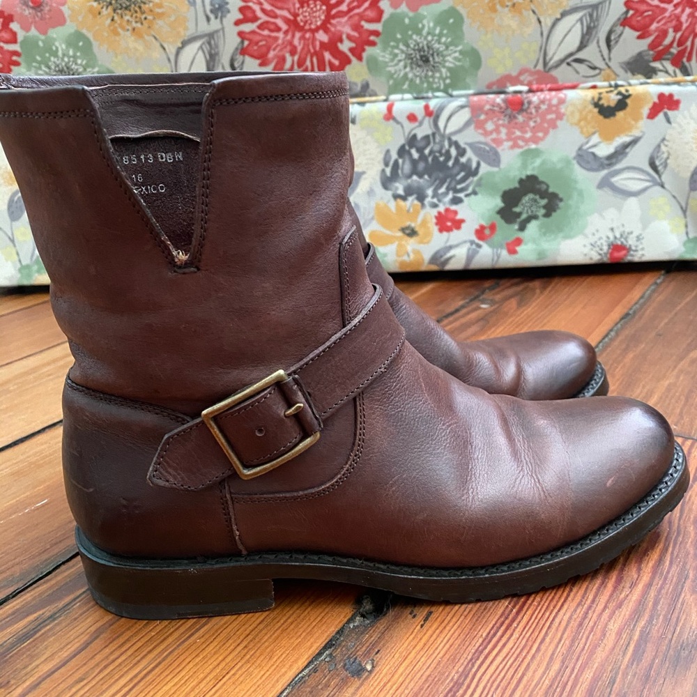 Natalie Short Leather Frye Boots